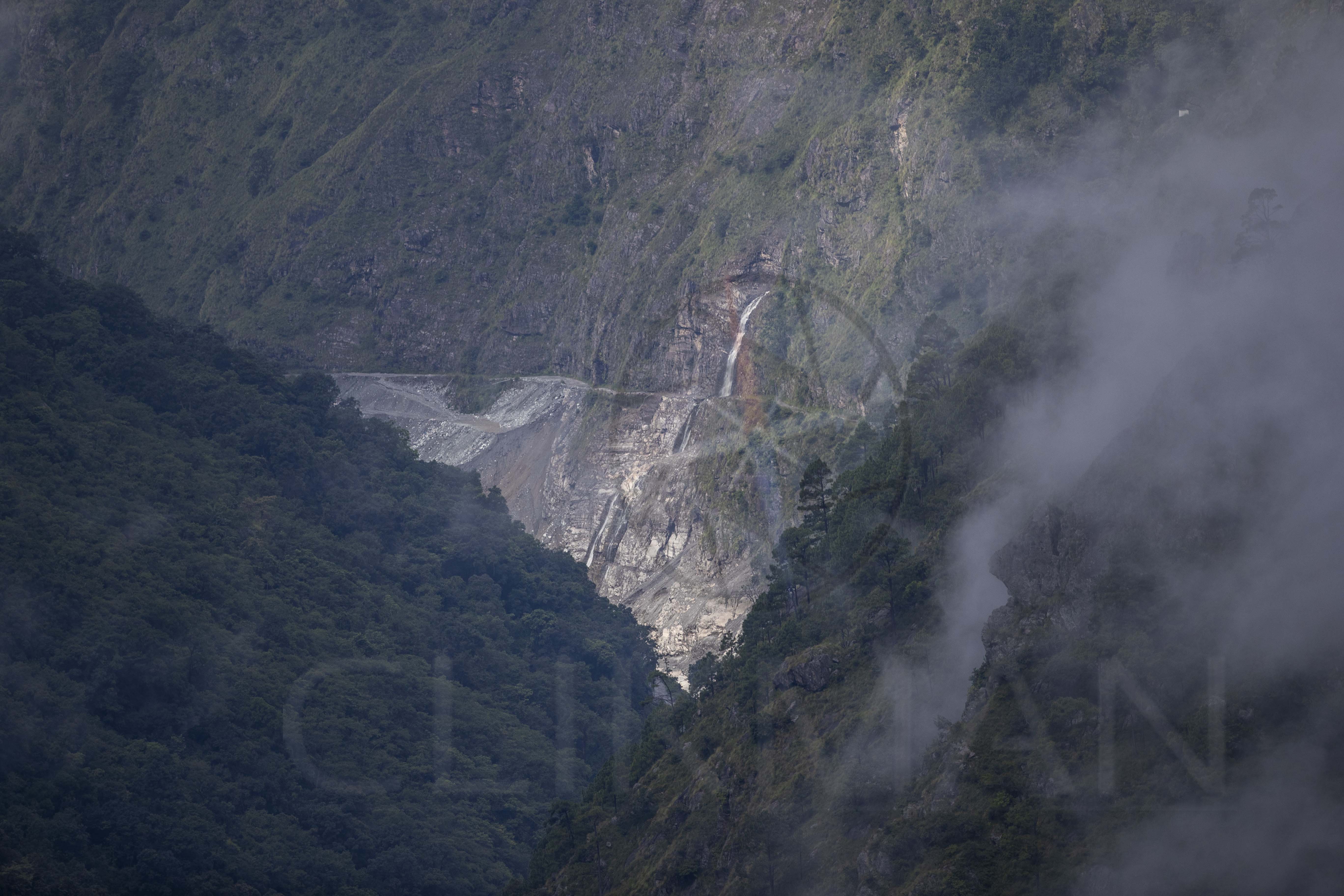 CLK_0163 trishuli corridor road